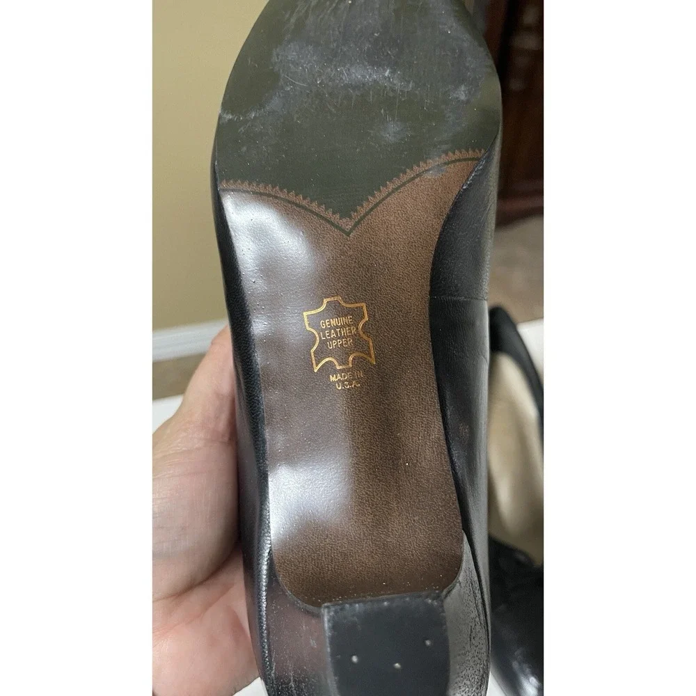 Selby ComfortFlex Black Leather Low Heel Pumps Bow Accent Women's Size 9.5B‎